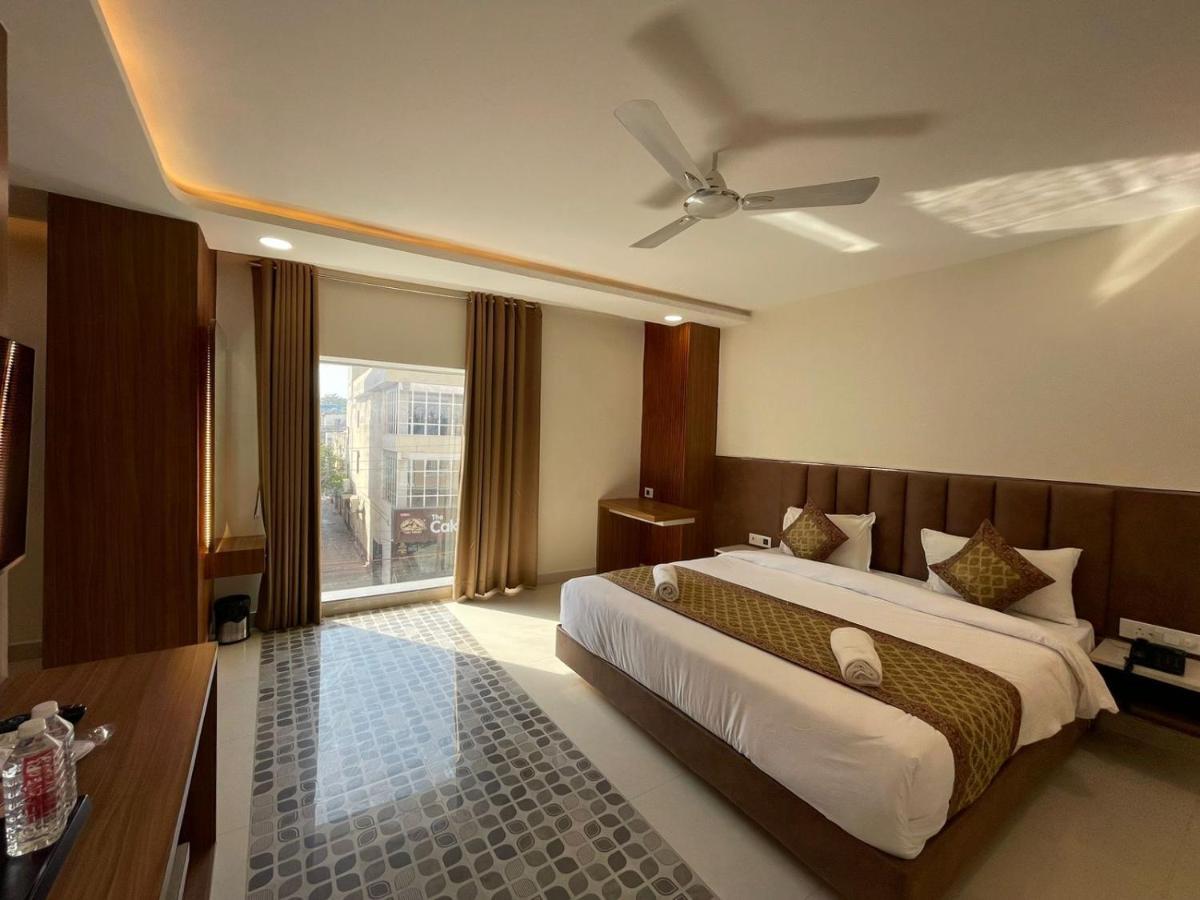 Hotel Santoor Varanasi Exterior foto